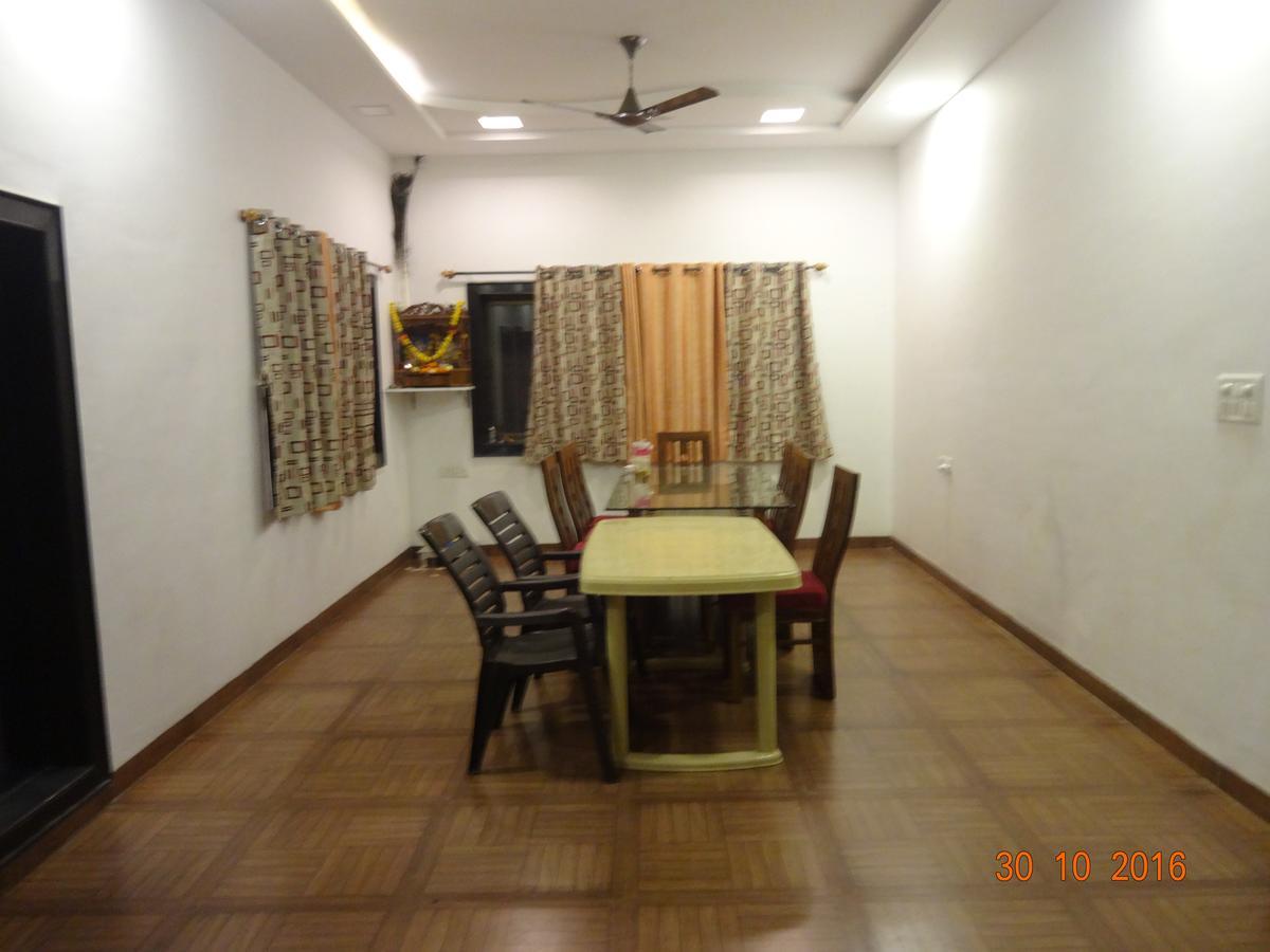 Malhar Bungalow พันช์กานี ภายนอก รูปภาพ
