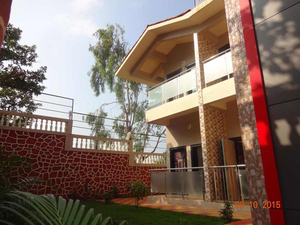 Malhar Bungalow พันช์กานี ภายนอก รูปภาพ