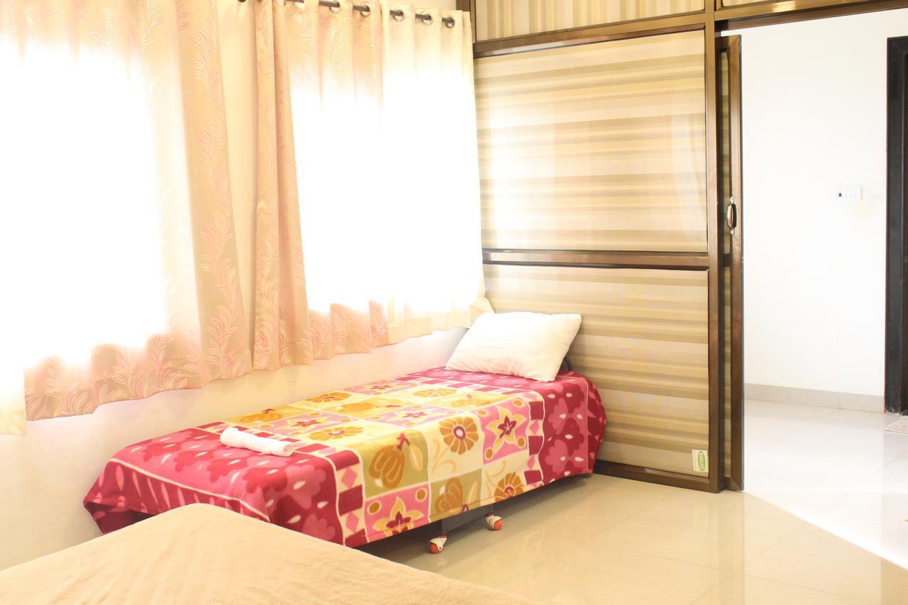 Malhar Bungalow พันช์กานี ภายนอก รูปภาพ