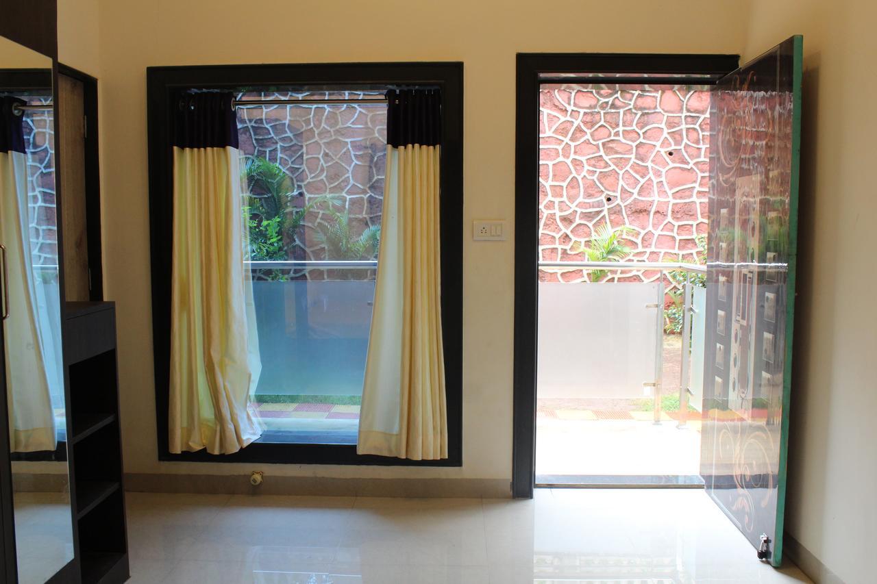 Malhar Bungalow พันช์กานี ภายนอก รูปภาพ