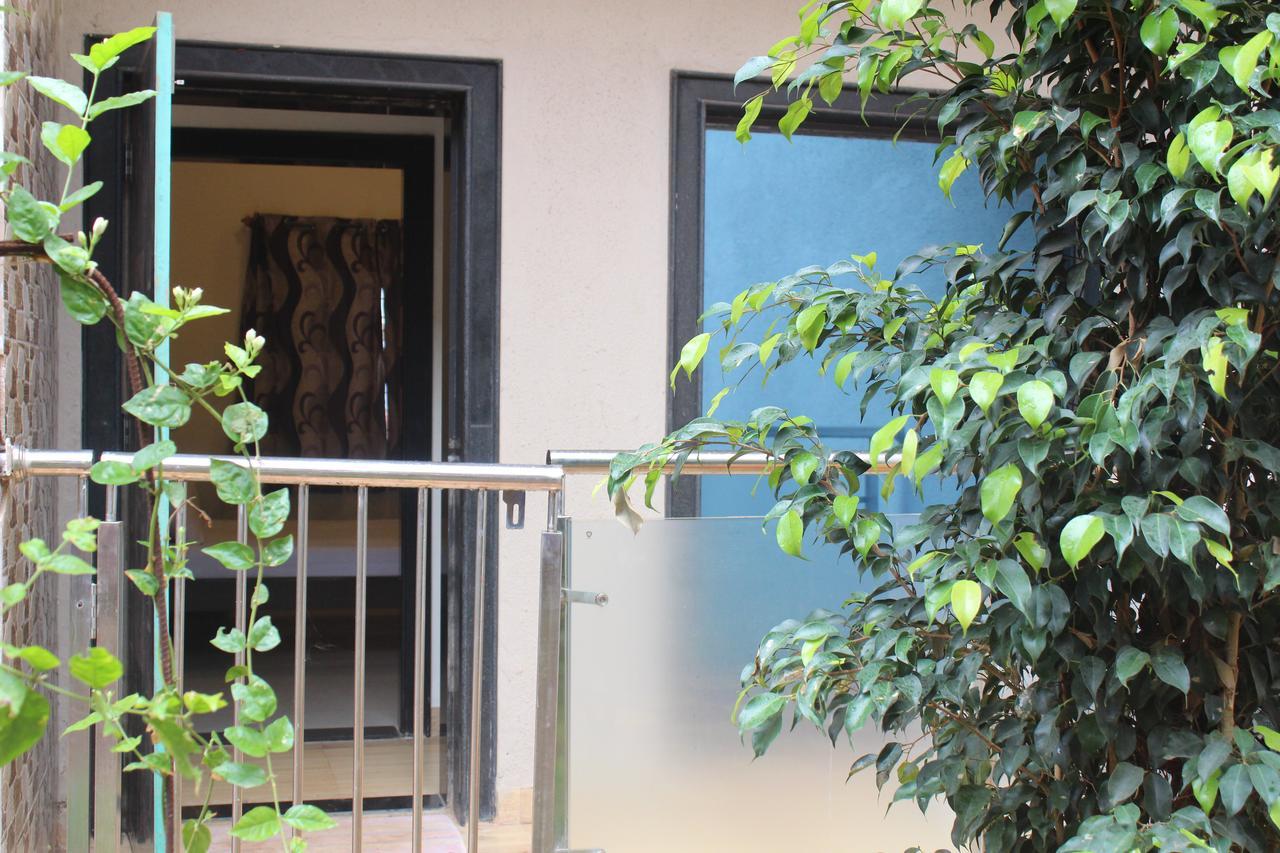 Malhar Bungalow พันช์กานี ภายนอก รูปภาพ